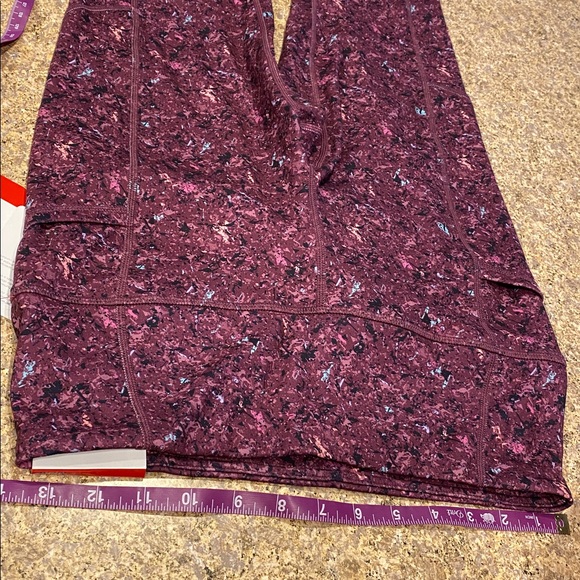 NWT Reebok 7/8 Legging High Rise Medium Grape Wine - Picture 3 of 14
